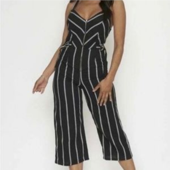 Buckle Pants - BUCKLE WOMEN'S STRIPED CROP JUMPSUIT/ S.